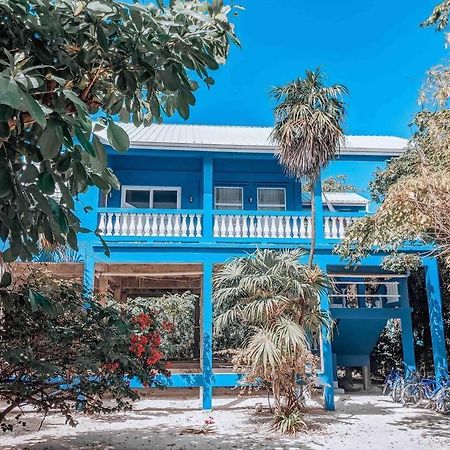 Vacation Home Blue Lotus Caye Caulker Exteriör bild